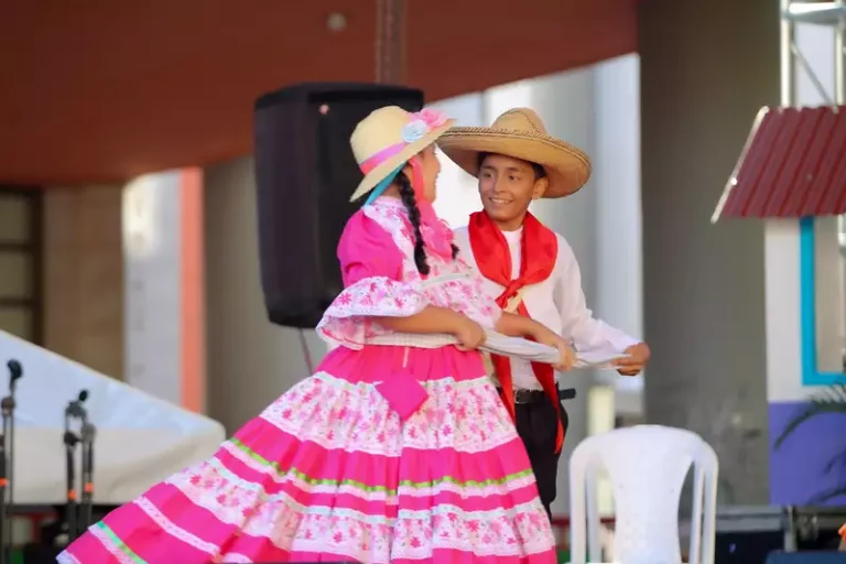 Encuentro Dptal de Rajaleña y Bambuco Infantil (13)