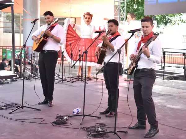 El Encuentro de Duetos y Tríos Huilenses exalta el legado musical y artístico de la región