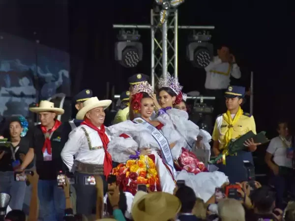 Estefanía Galvis González, De Neiva, Es La Nueva Reina Departamental Del Bambuco 2026